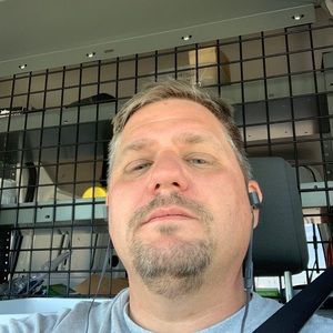 Meet your Posher, Joe